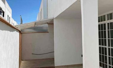 CASA EN VENTA EN RESIDENCIAL EL DORADO, SALIA A SILAO, PUERTO INTERIOR,FRACC. PRIVADO, EN LEÓN GTO