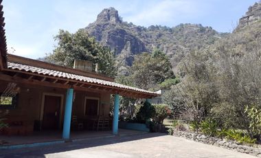 Casa en venta en Amatlán de  Quetzalcóatl, Tepoztlán Morelos