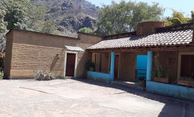 Casa en venta en Amatlán de  Quetzalcóatl, Tepoztlán Morelos