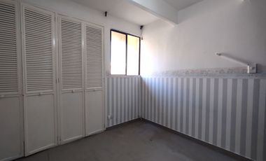 Apartamento en arriendo en Riomar.