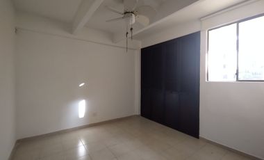 Apartamento en arriendo en Riomar.
