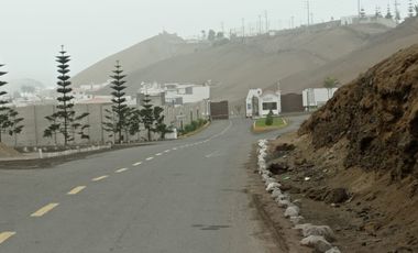 SE REMATA CASA DE PLAYA X VIAJE  EN QUEBRADA DE PUERTO FIEL CERRO AZUL