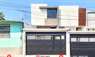 CASAS EN VENTA CON JARDIN AMPLIO COLONIA VILLA RICA BOCA DEL RIO