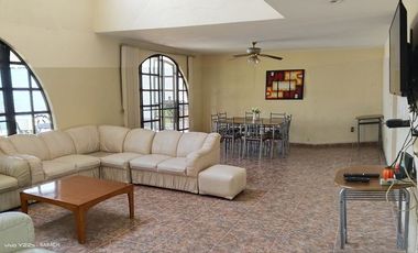 COMODA YFUNCIONAL CASA EN CLUB DE GOLF