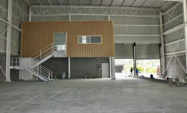RENTA Nave Industrial Nueva en Santa Catarina