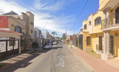 !! GRAN OPORTUNIDAD DE INVERSION !! HERMOSA Y AMPLIA CASA EN LA MEJOR ZONA DE TEPATITLAN JALISCO