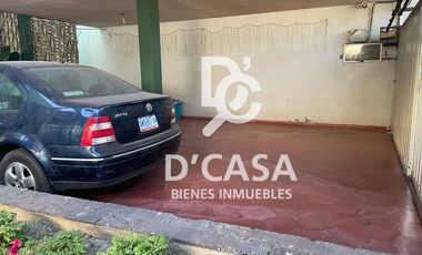 EXCELENTE CASA EN VENTA EN PROLONGACIÓN HIDALGO, ZONA COMERCIAL