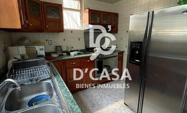 EXCELENTE CASA EN VENTA EN PROLONGACIÓN HIDALGO, ZONA COMERCIAL
