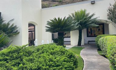 EN VENTA HERMOSA RESIDENCIA EN EL EXCLUSIVO FRACCIONAMIENTO 
