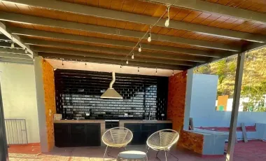 EN VENTA HERMOSA RESIDENCIA EN EL EXCLUSIVO FRACCIONAMIENTO 