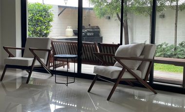 EN VENTA HERMOSA RESIDENCIA EN EL EXCLUSIVO FRACCIONAMIENTO 