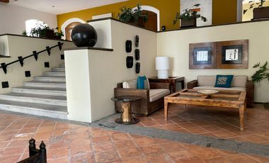 EN VENTA HERMOSA RESIDENCIA EN EL EXCLUSIVO FRACCIONAMIENTO 