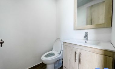 Arriendo Oficina Calle 106 con Autopista Norte - Recorrido Virtual 360°