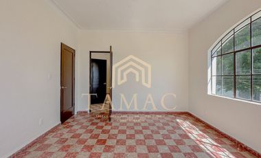 RENTA DE CASA EN MIRAVAL PARA NEGOCIOS O CASA