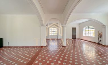 RENTA DE CASA EN MIRAVAL PARA NEGOCIOS O CASA