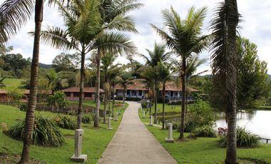 FINCA HOTEL EN VENTA - LA CEJA