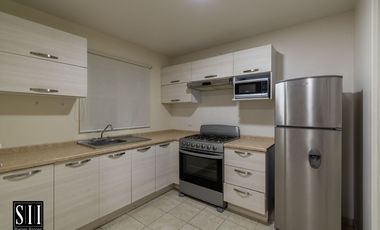 RENTO CASA AMUEBLADA, 3 RECAMARAS, 2.5 BAÑOS, 2 autos, jardín 15 m2, condominio Cerrada Brescia