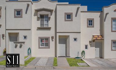 RENTO CASA AMUEBLADA, 3 RECAMARAS, 2.5 BAÑOS, 2 autos, jardín 15 m2, condominio Cerrada Brescia