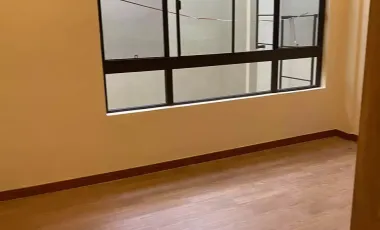 Makati 4bed townhouse rental
