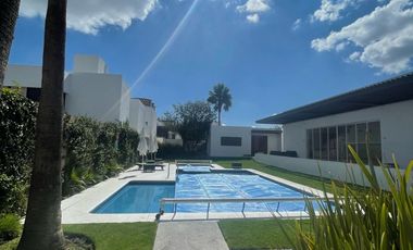 ¡Casa en Condominio Hacienda Juriquilla Santa Fe Disponible Ahora!