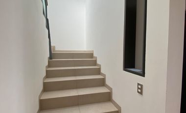 Casa en venta en Punta del Este a 2 cuadras de Walmart