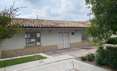 Casa en venta en Punta del Este a 2 cuadras de Walmart