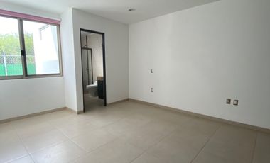 Casa en venta en Punta del Este a 2 cuadras de Walmart