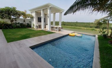 Samborondon, Renta Lujosa Casa 5 Dorm Amoblada con Piscina Vista Al Lago