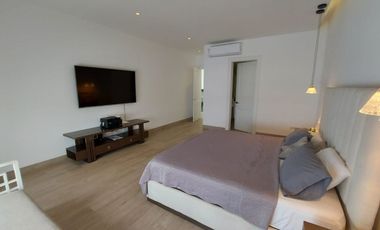 Samborondon, Renta Lujosa Casa 5 Dorm Amoblada con Piscina Vista Al Lago