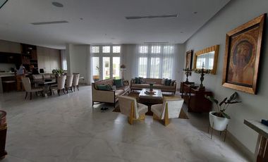 Samborondon, Renta Lujosa Casa 5 Dorm Amoblada con Piscina Vista Al Lago