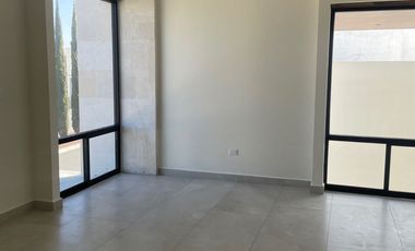 HERMOSA CASA NUEVA EN RENTA