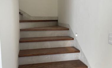 HERMOSA CASA NUEVA EN RENTA