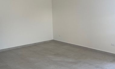 HERMOSA CASA NUEVA EN RENTA