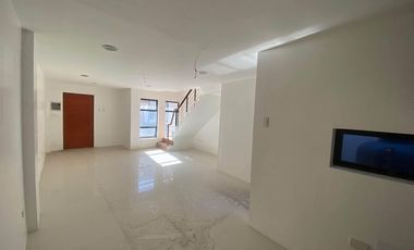 3 Bedrooms House For Rent Casuntingan Mandaue City near Gaisano Casuintingan