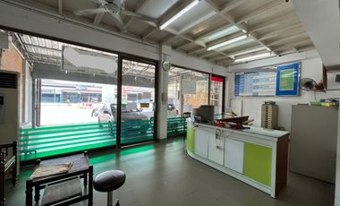 [Urgent sale] Commercial Building, Thepharak Road., Only 500 meters from BTS Samrong