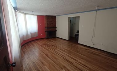 VENDO CASA EN EL SECTOR DE LA MAGDALENA, AMPLIA, SEGURA, ESQUINERA, RENTERA