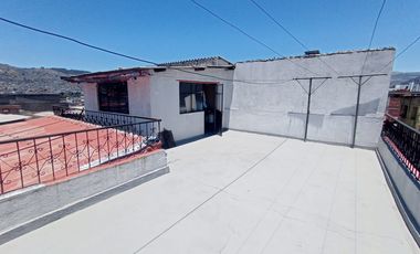 VENDO CASA EN EL SECTOR DE LA MAGDALENA, AMPLIA, SEGURA, ESQUINERA, RENTERA