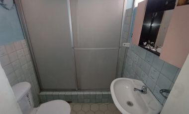 VENDO CASA EN EL SECTOR DE LA MAGDALENA, AMPLIA, SEGURA, ESQUINERA, RENTERA