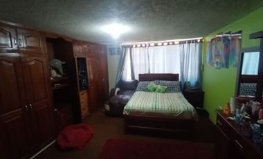 VENDO CASA EN EL SECTOR DE LA MAGDALENA, AMPLIA, SEGURA, ESQUINERA, RENTERA