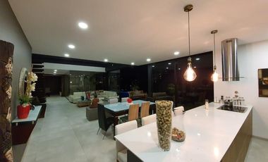 Casa  en arriendo Alto de Palmas