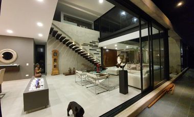 Casa  en arriendo Alto de Palmas