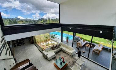 Casa  en arriendo Alto de Palmas
