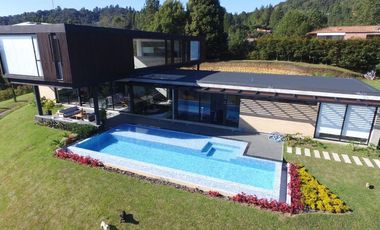 Casa  en arriendo Alto de Palmas