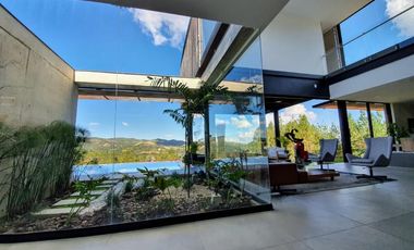Casa  en arriendo Alto de Palmas