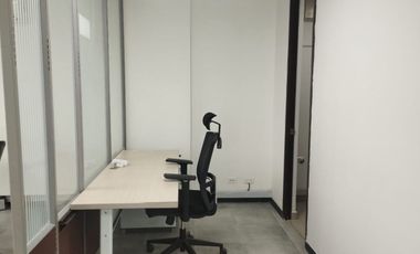 PR21834 Oficina en venta en el sector Milla de Oro
