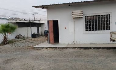 ALQUILO LOCAL MUCHO LOTE 1