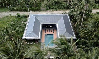 Villa for sale in Alfonsos, Cavite