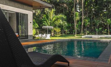 Villa for sale in Alfonsos, Cavite