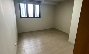 FOUR BEDROOMS WITH PARKING IN UPTOWN RITZ AT BGC