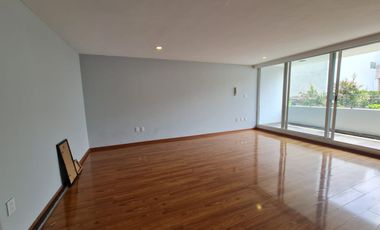 A ESTRENAR IMPECABLE CASA TOTALMENTE REMODELADA